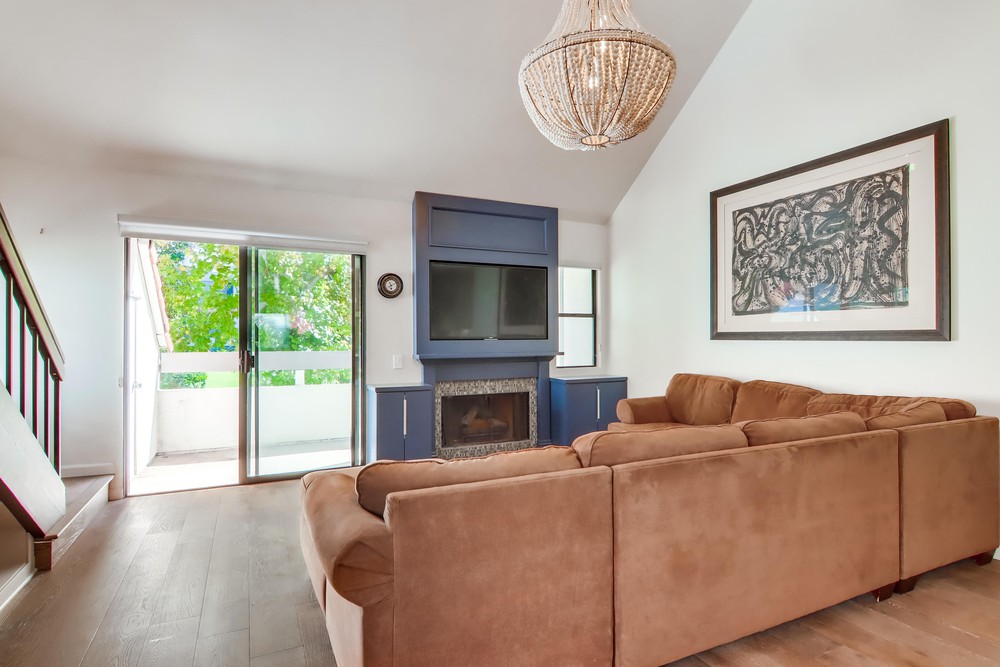 Virtual tour photo 10 of 53 for 701 Kettner Blvd UNIT 12