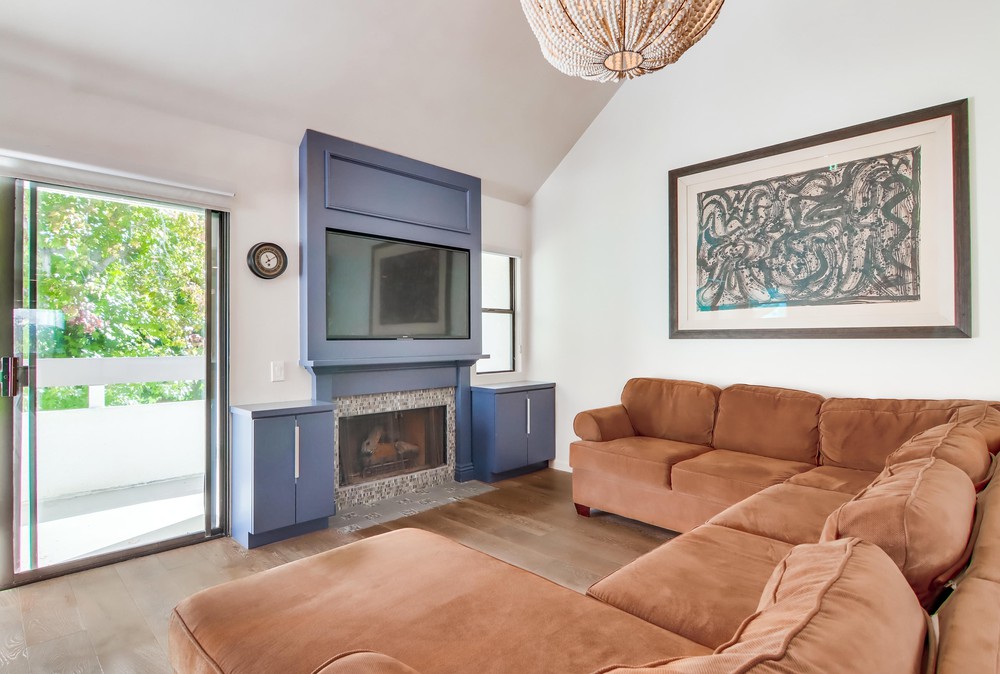 Virtual tour photo 11 of 53 for 701 Kettner Blvd UNIT 12