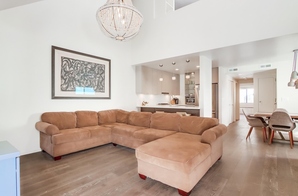 Virtual tour photo 13 of 53 for 701 Kettner Blvd UNIT 12