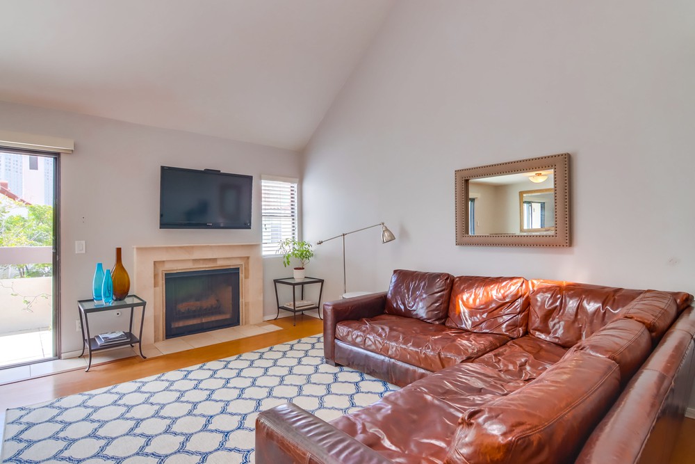 Virtual tour photo 16 of 53 for 701 Kettner Blvd UNIT 128