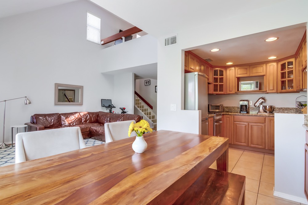 Virtual tour photo 25 of 53 for 701 Kettner Blvd UNIT 128