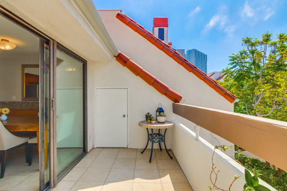 Virtual tour photo 32 of 53 for 701 Kettner Blvd UNIT 128