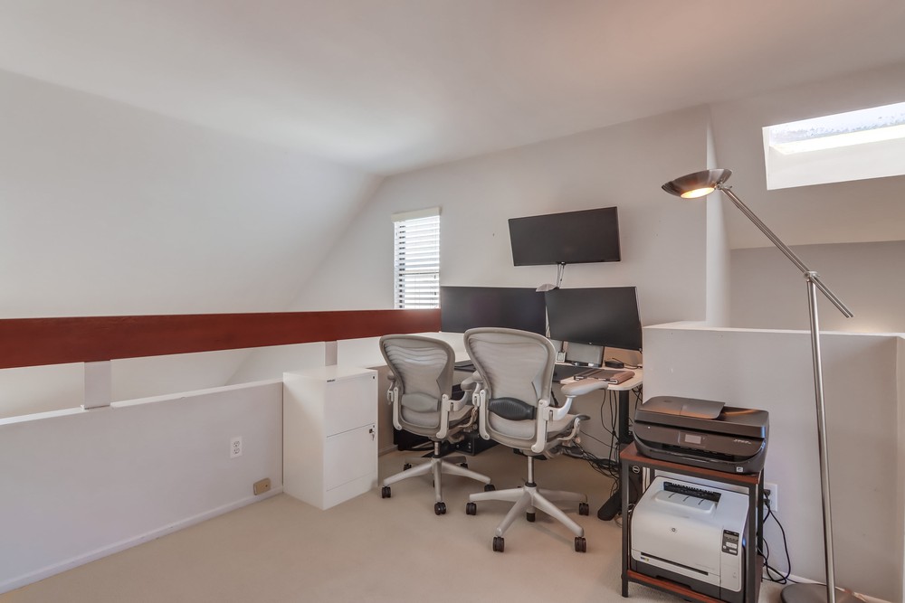 Virtual tour photo 45 of 53 for 701 Kettner Blvd UNIT 128