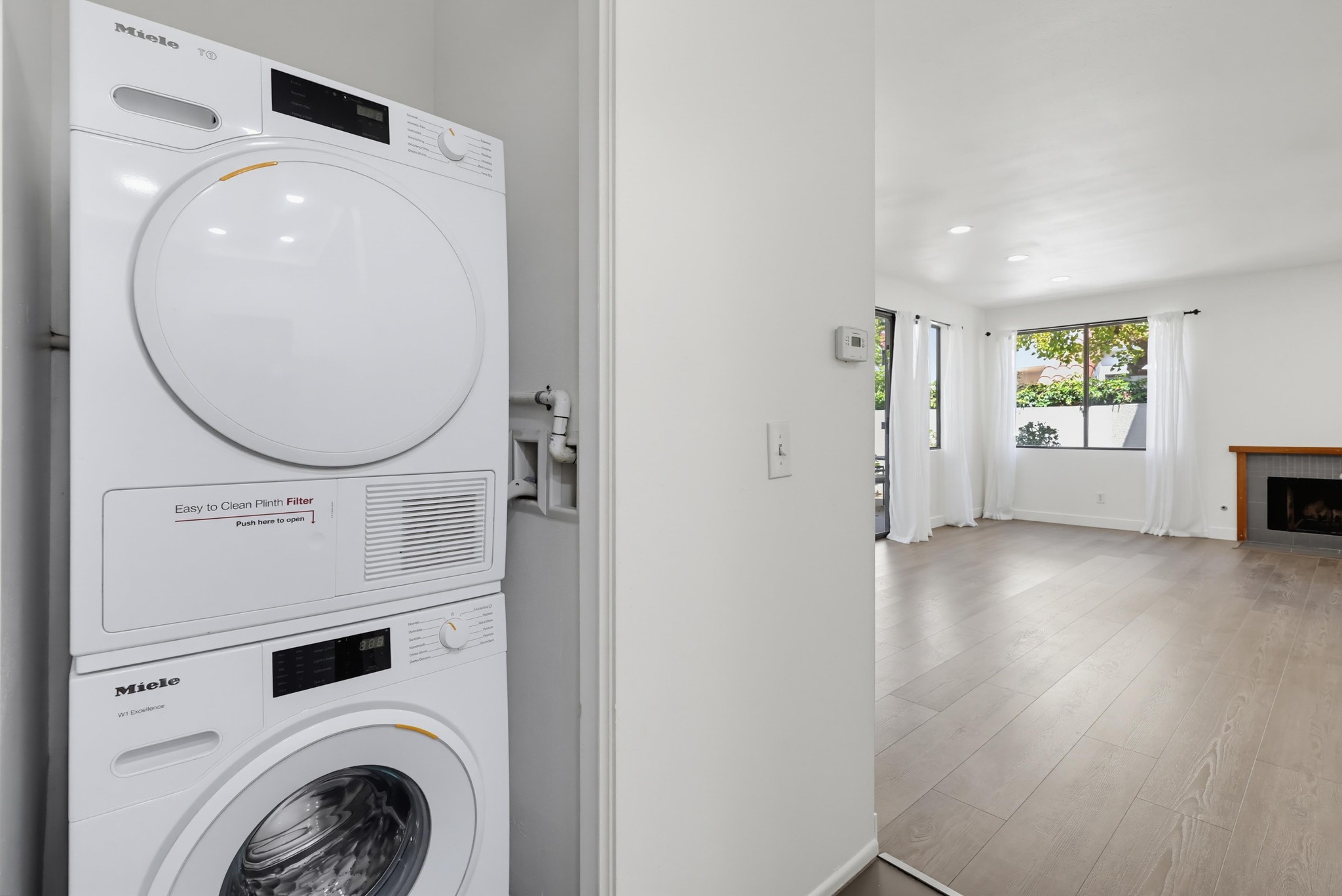 Virtual tour photo 21 of 40 for 701 Kettner Blvd Unit 151