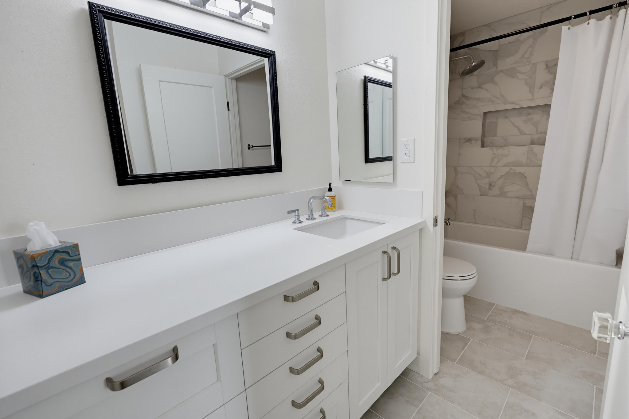 Virtual tour photo 29 of 40 for 701 Kettner Blvd Unit 151
