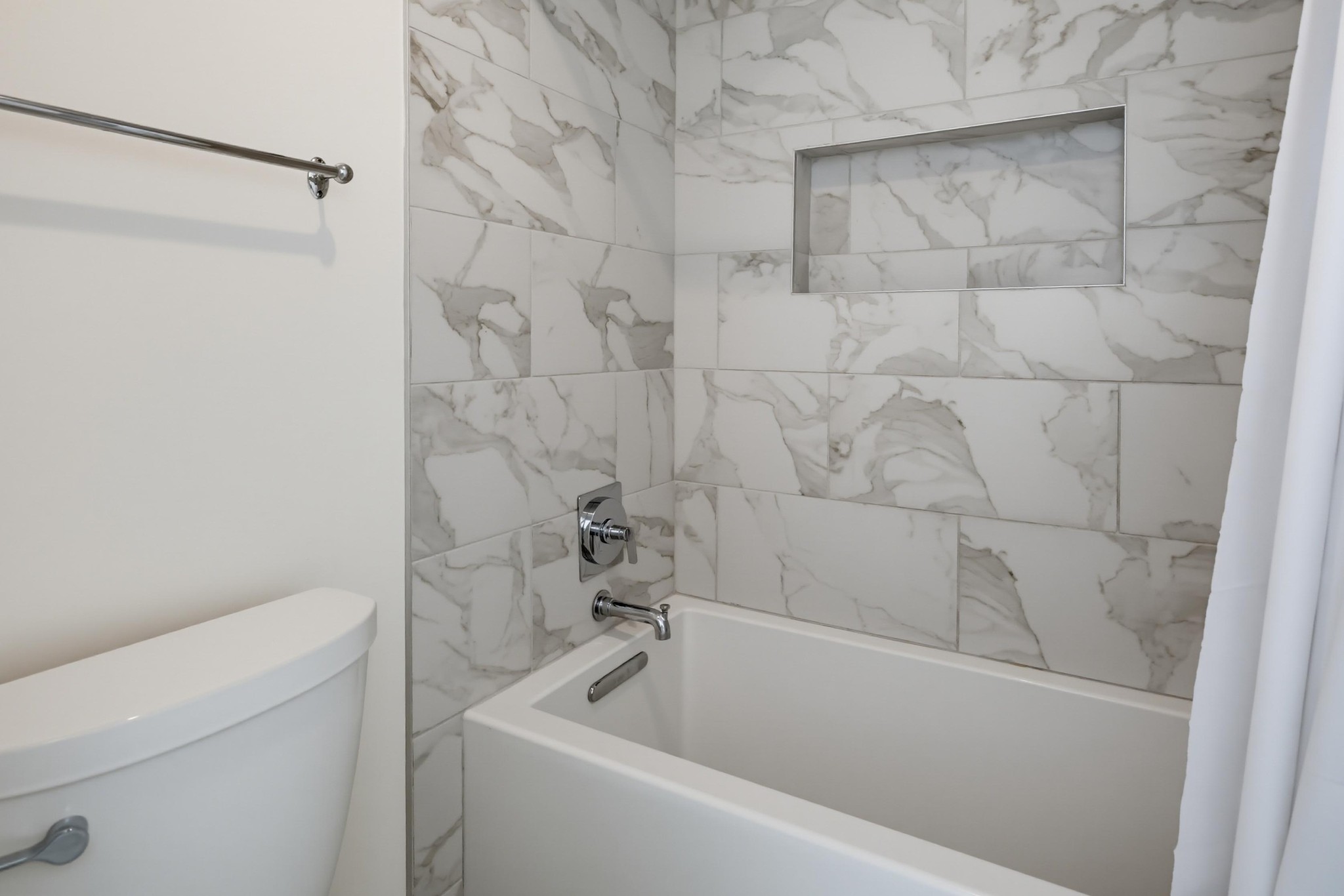 Virtual tour photo 30 of 40 for 701 Kettner Blvd Unit 151