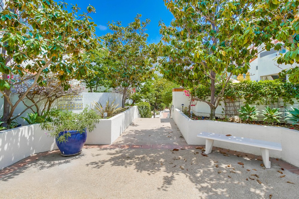 Virtual tour photo 8 of 70 for 701 Kettner Blvd UNIT 172