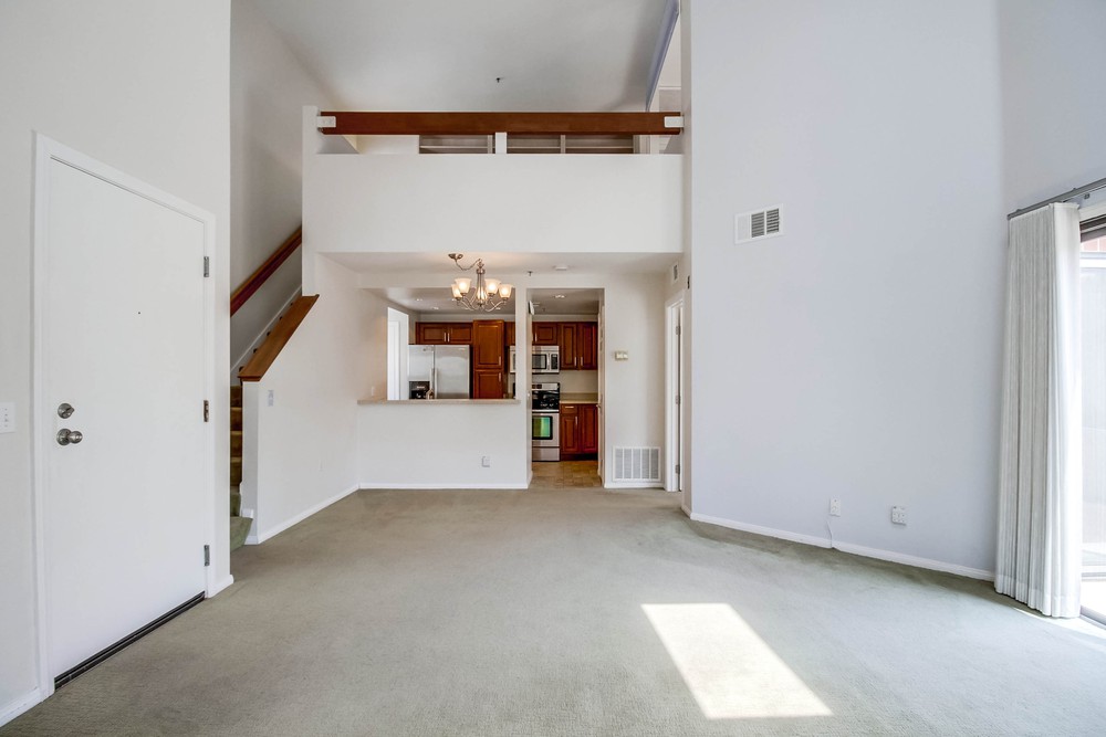 Virtual tour photo 20 of 70 for 701 Kettner Blvd UNIT 172