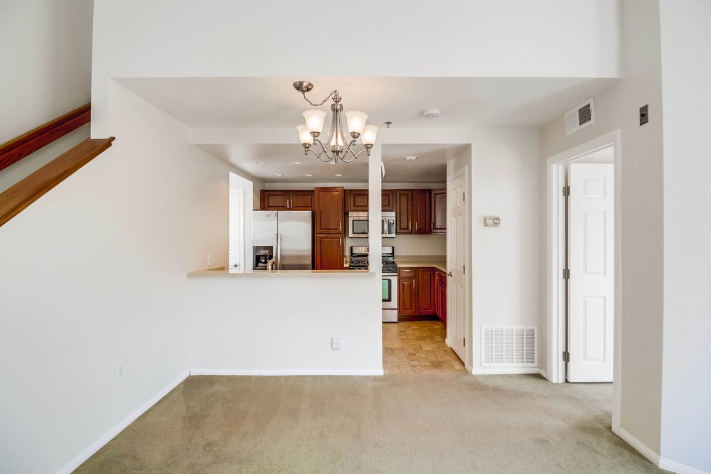 Virtual tour photo 25 of 70 for 701 Kettner Blvd UNIT 172