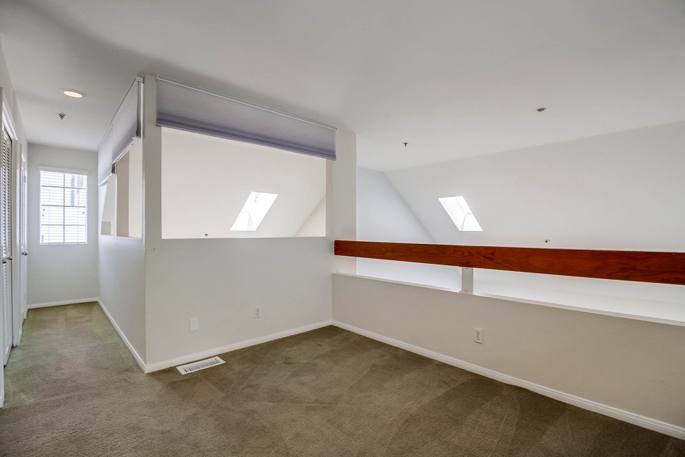 Virtual tour photo 42 of 70 for 701 Kettner Blvd UNIT 172