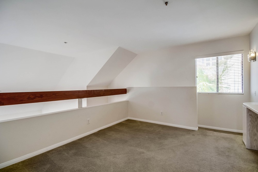 Virtual tour photo 43 of 70 for 701 Kettner Blvd UNIT 172