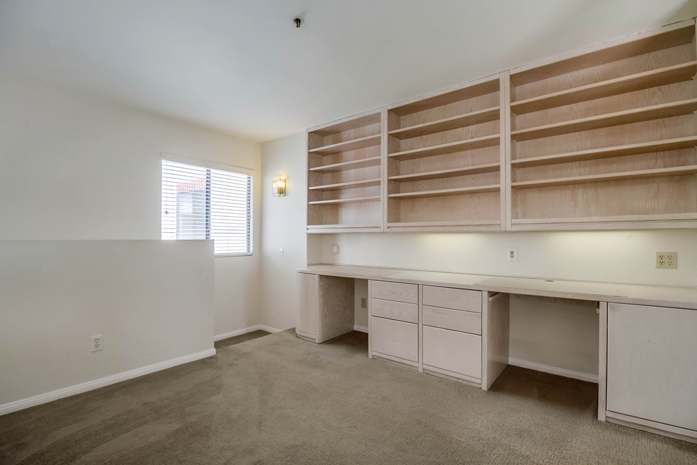 Virtual tour photo 44 of 70 for 701 Kettner Blvd UNIT 172