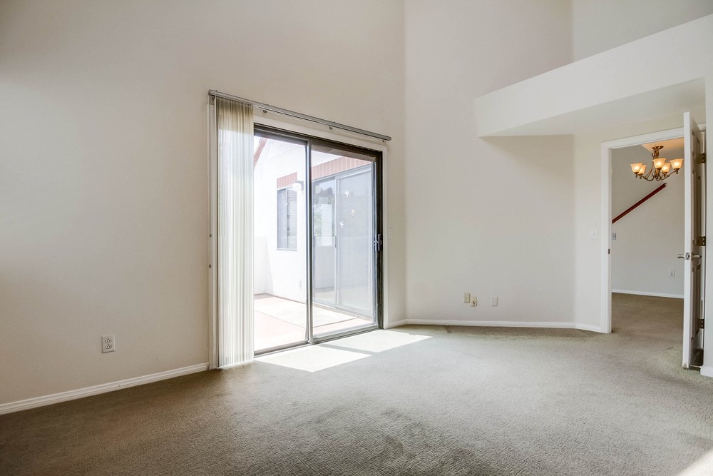 Virtual tour photo 51 of 70 for 701 Kettner Blvd UNIT 172