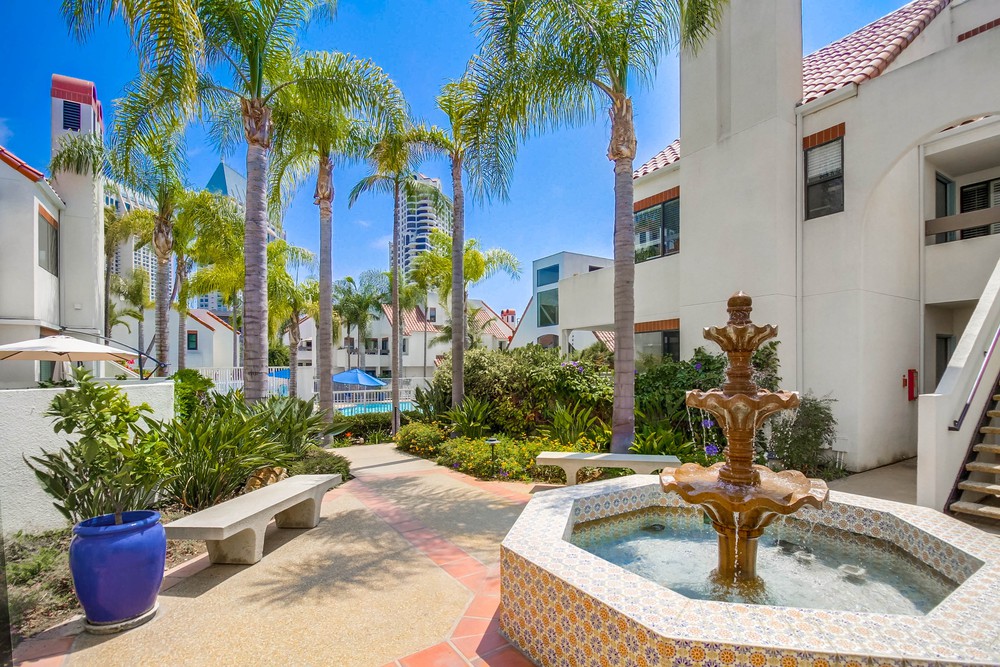 Virtual tour photo 61 of 70 for 701 Kettner Blvd UNIT 172