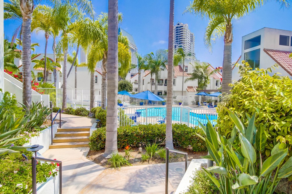 Virtual tour photo 62 of 70 for 701 Kettner Blvd UNIT 172