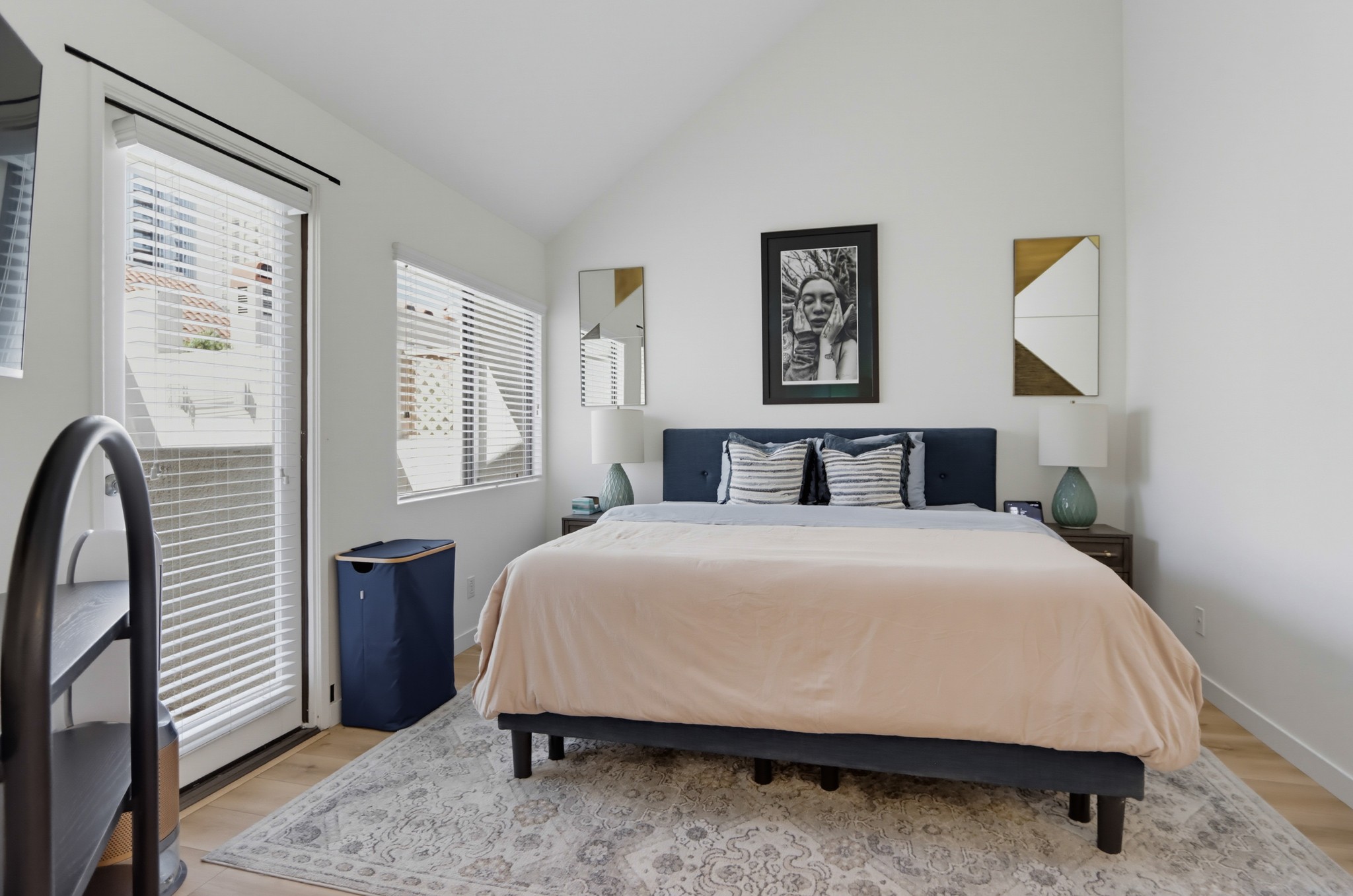 Virtual tour photo 30 of 50 for 701 Kettner Blvd Unit 212