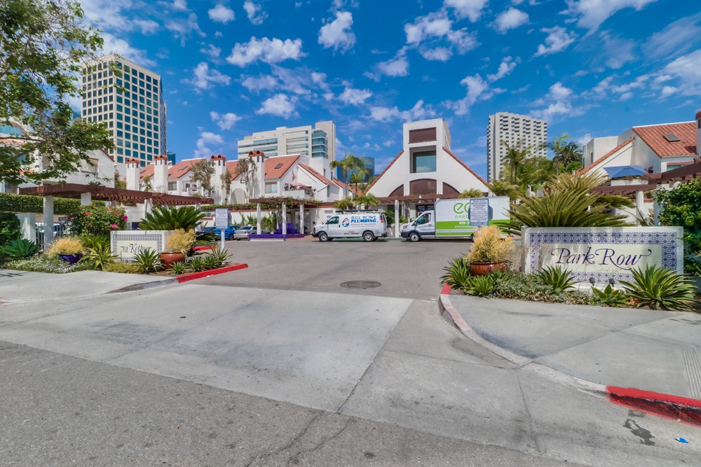 Virtual tour photo 1 of 37 for 701 Kettner Blvd UNIT 36