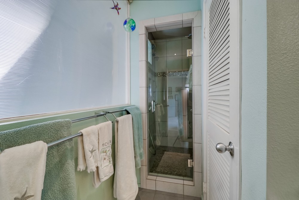 Virtual tour photo 12 of 37 for 701 Kettner Blvd UNIT 36