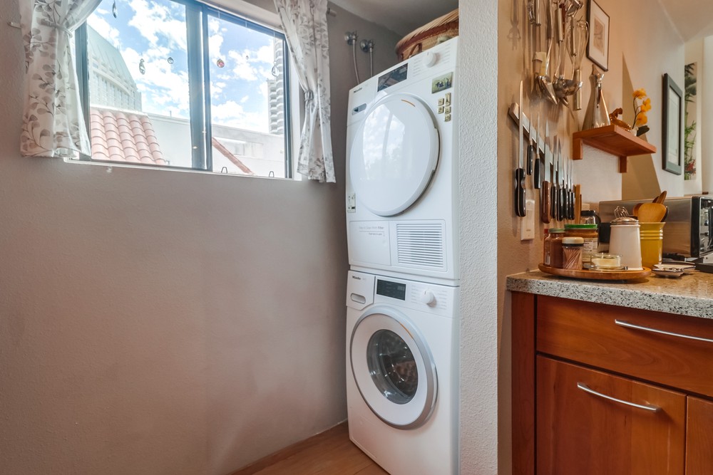 Virtual tour photo 19 of 37 for 701 Kettner Blvd UNIT 36