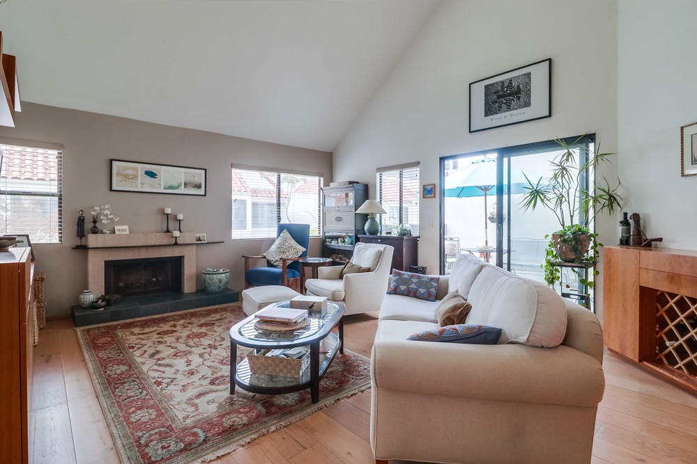 Virtual tour photo 24 of 37 for 701 Kettner Blvd UNIT 36