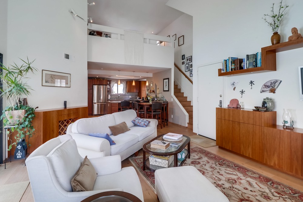 Virtual tour photo 29 of 37 for 701 Kettner Blvd UNIT 36