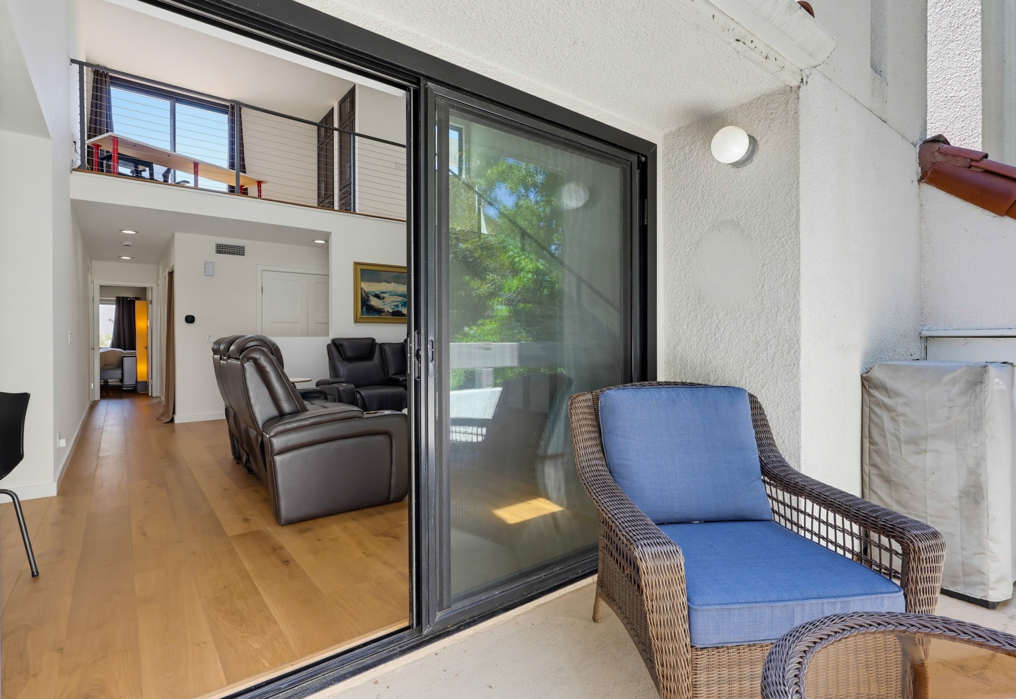 Virtual tour photo 30 of 61 for 701 Kettner Blvd Unit 4