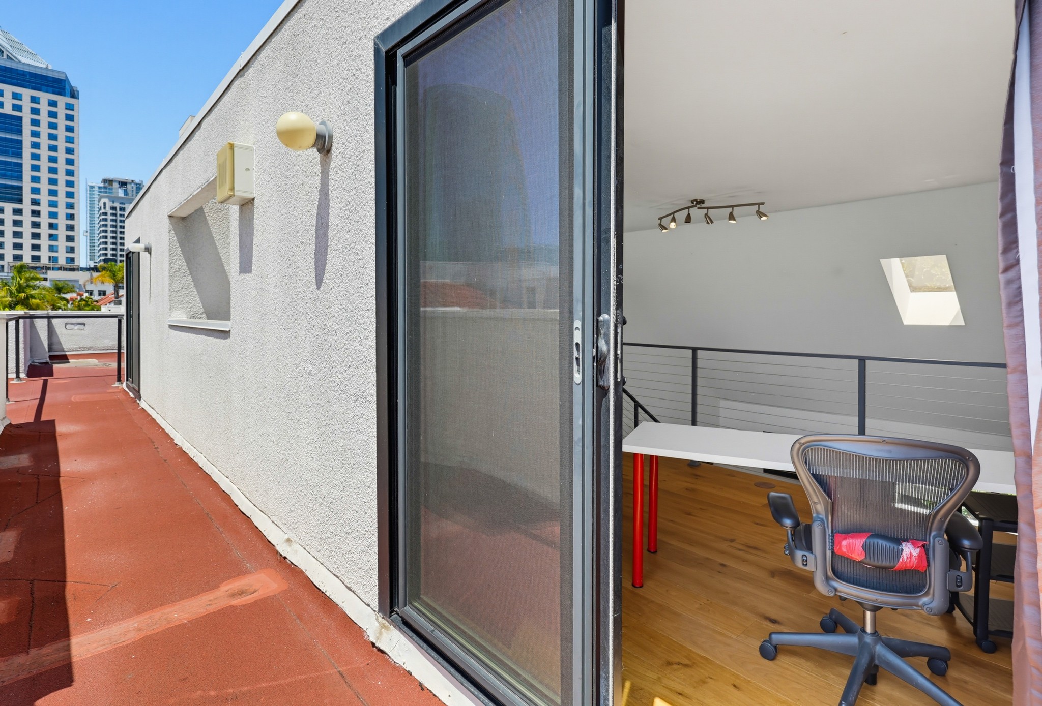 Virtual tour photo 45 of 61 for 701 Kettner Blvd Unit 4