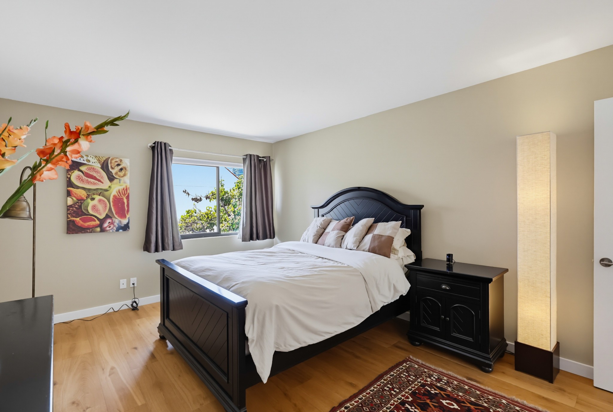 Virtual tour photo 48 of 61 for 701 Kettner Blvd Unit 4