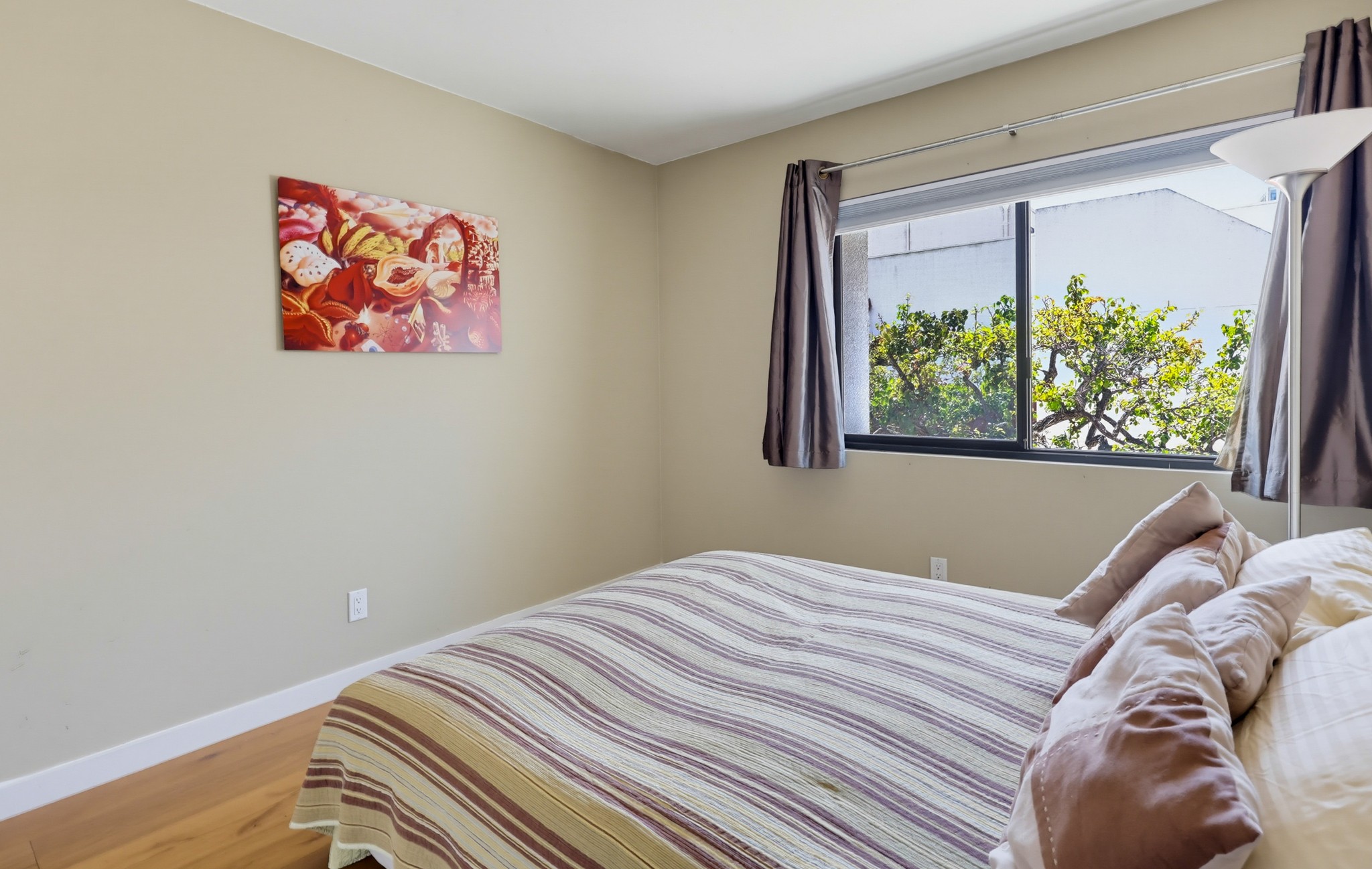 Virtual tour photo 56 of 61 for 701 Kettner Blvd Unit 4