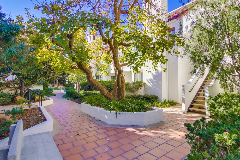 Virtual tour photo 4 of 36 for 701 Kettner Blvd