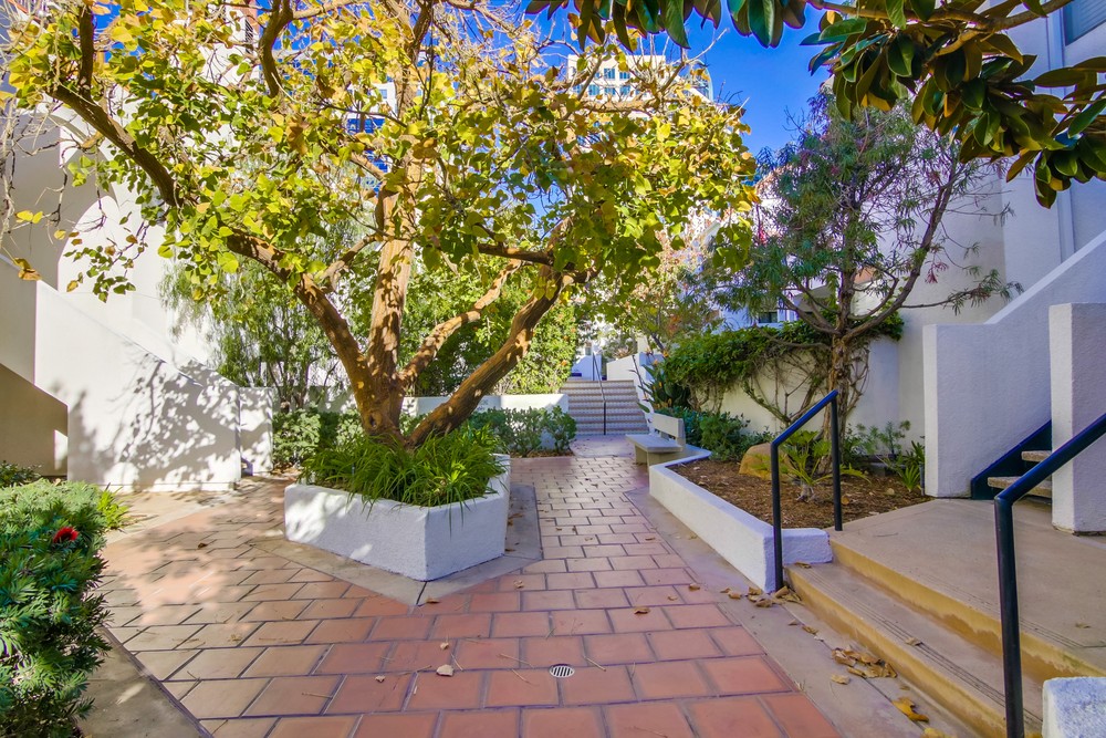 Virtual tour photo 5 of 36 for 701 Kettner Blvd