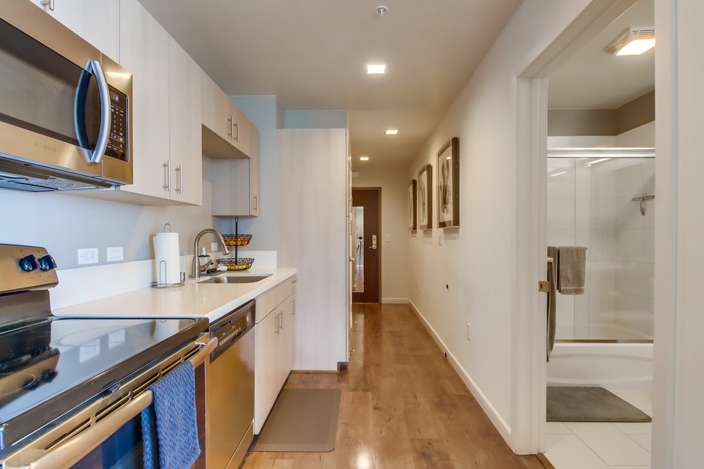 Virtual tour photo 16 of 27 for 701 W Beech St