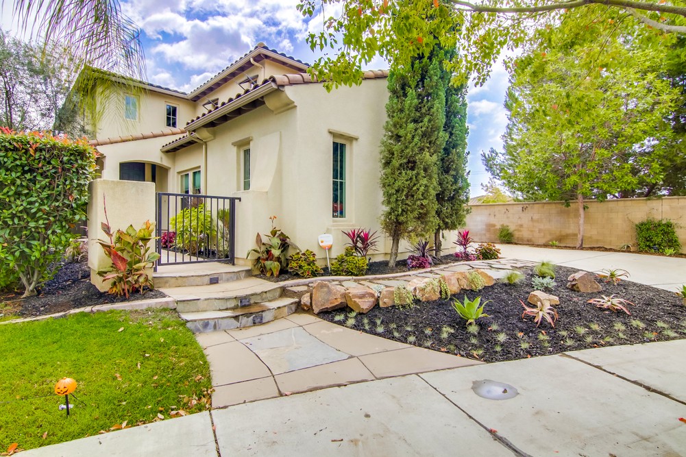 Virtual tour photo 1 of 77 for 7015 Cantaberra Ct