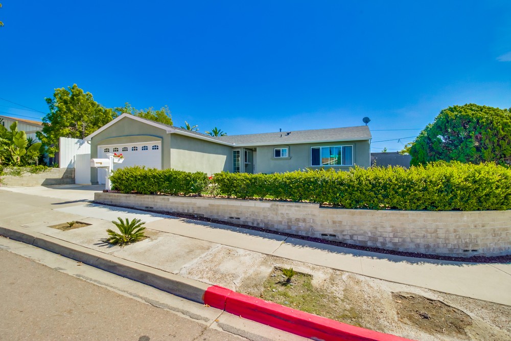Virtual tour photo 3 of 19 for 7019 Beagle St