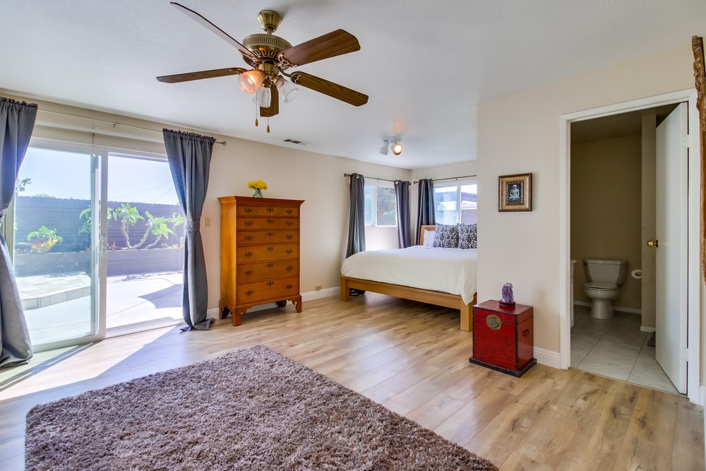 Virtual tour photo 10 of 19 for 7019 Beagle St