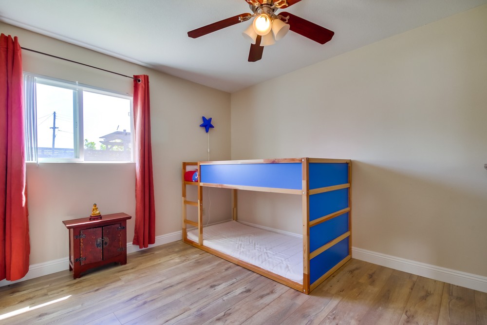 Virtual tour photo 15 of 19 for 7019 Beagle St