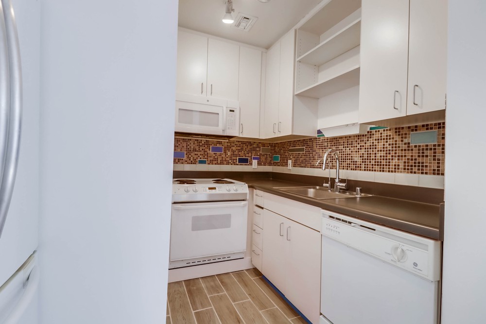 Virtual tour photo 13 of 21 for 702 Ash St