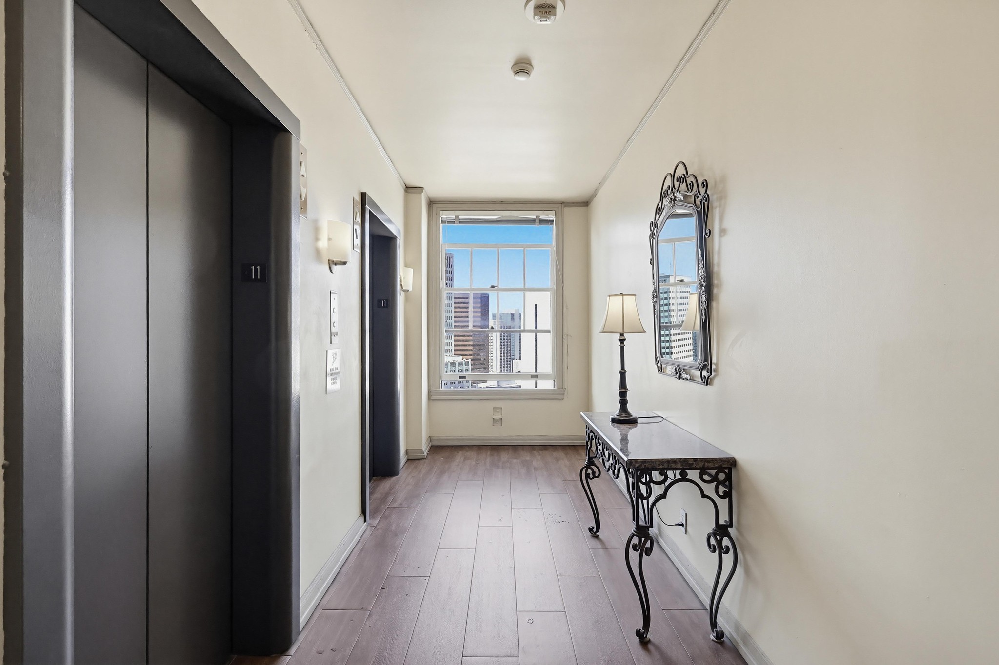 Virtual tour photo 11 of 85 for 702 Ash St