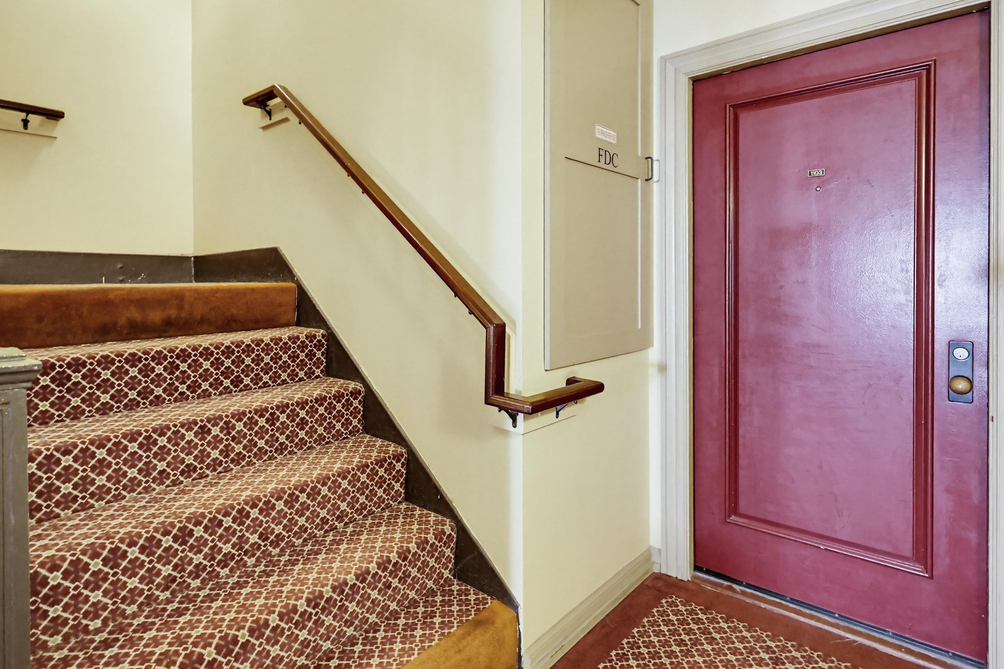 Virtual tour photo 13 of 85 for 702 Ash St