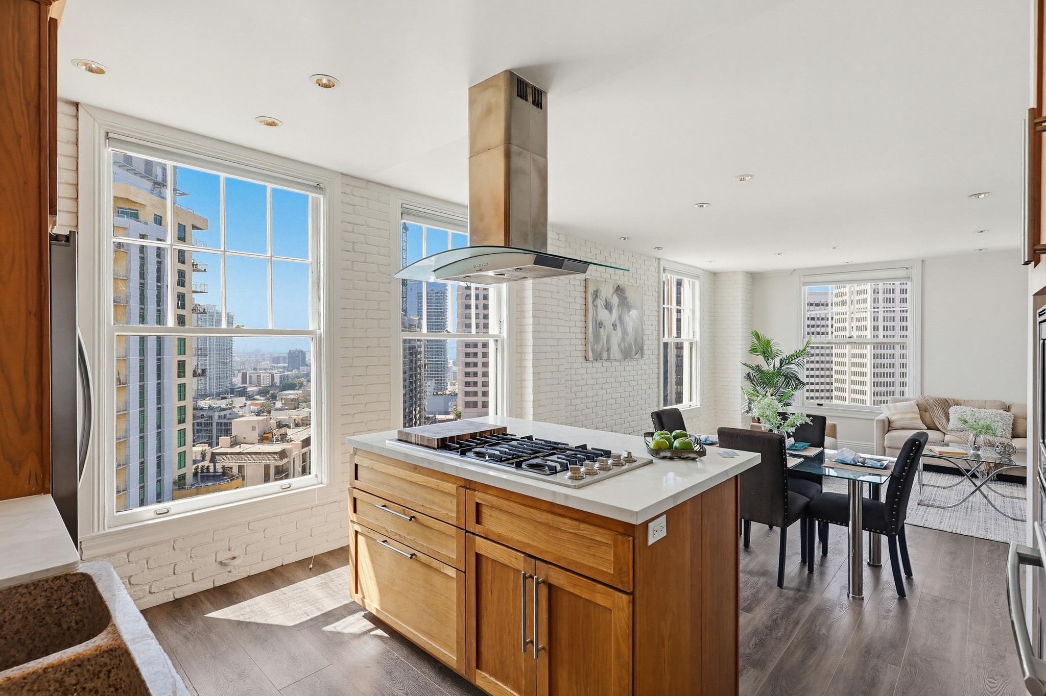 Virtual tour photo 43 of 85 for 702 Ash St