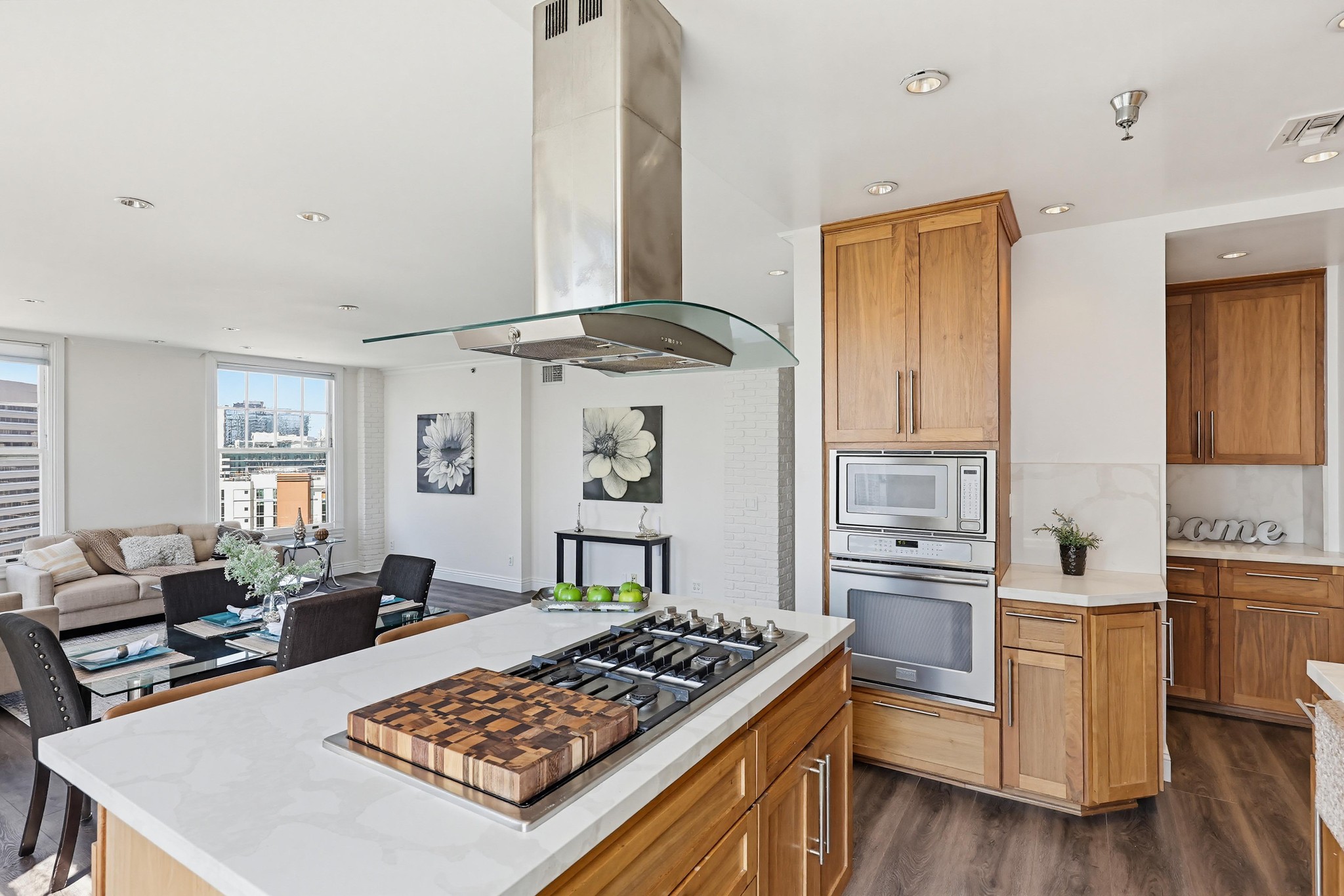 Virtual tour photo 46 of 85 for 702 Ash St