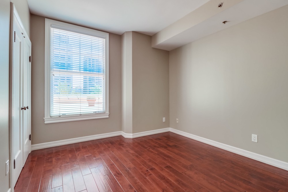 Virtual tour photo 22 of 29 for 702 Ash St UNIT 202