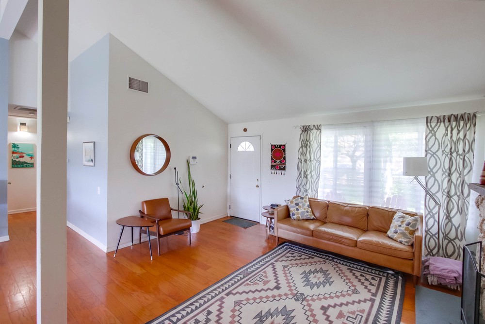 Virtual tour photo 12 of 40 for 7021 Barker Way