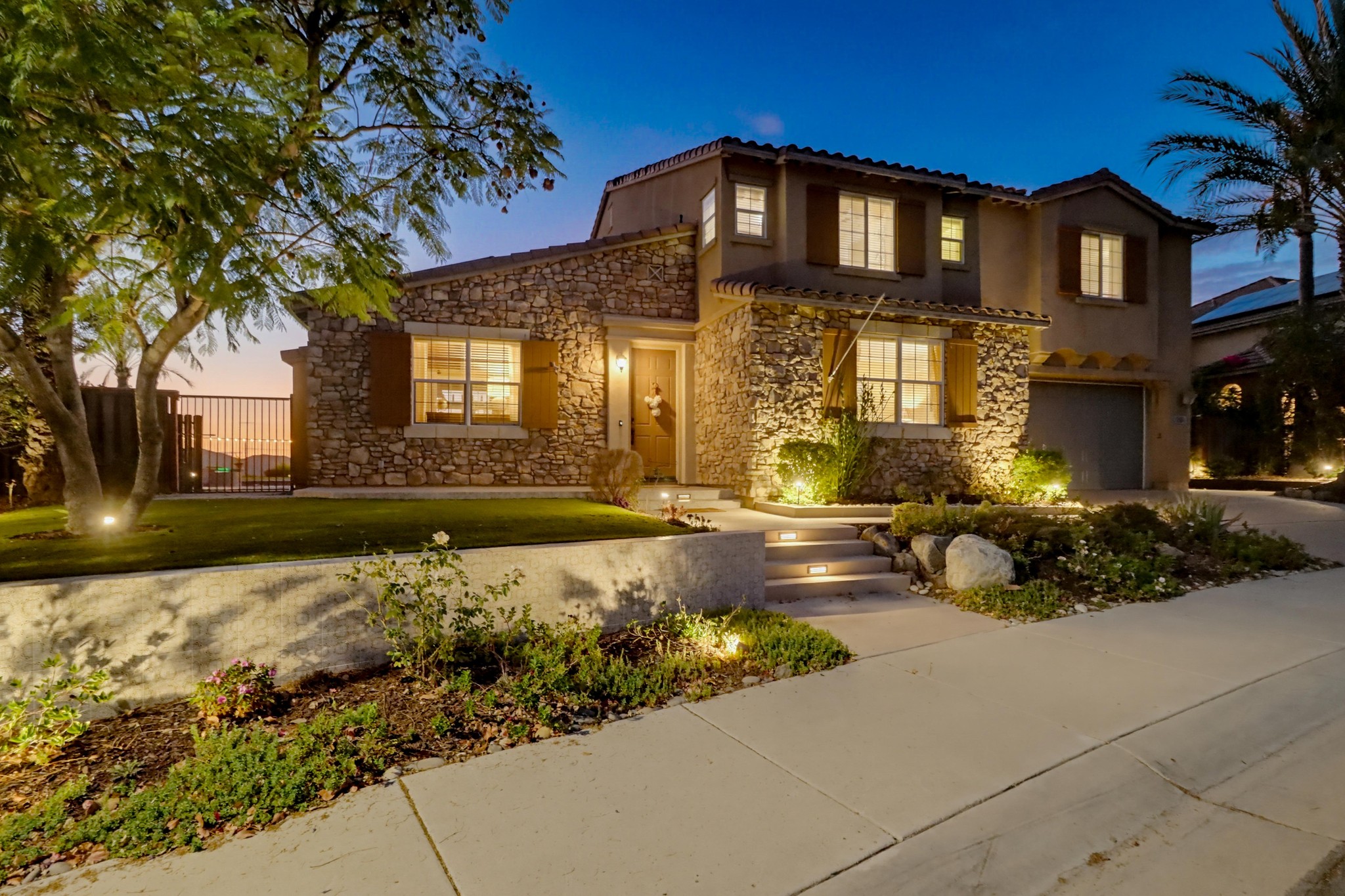 Virtual tour photo 3 of 135 for 7024 Mariposa St