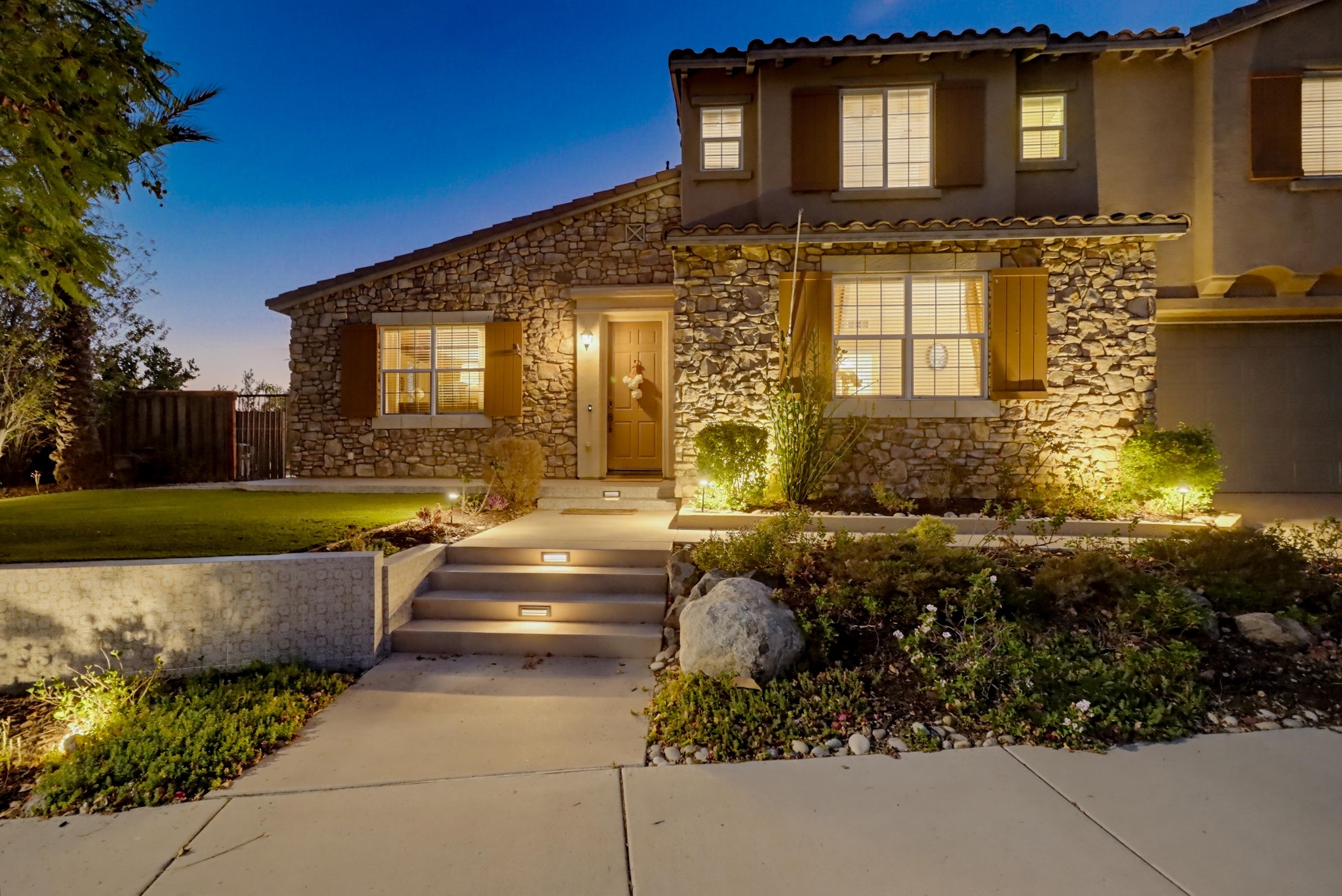 Virtual tour photo 5 of 135 for 7024 Mariposa St