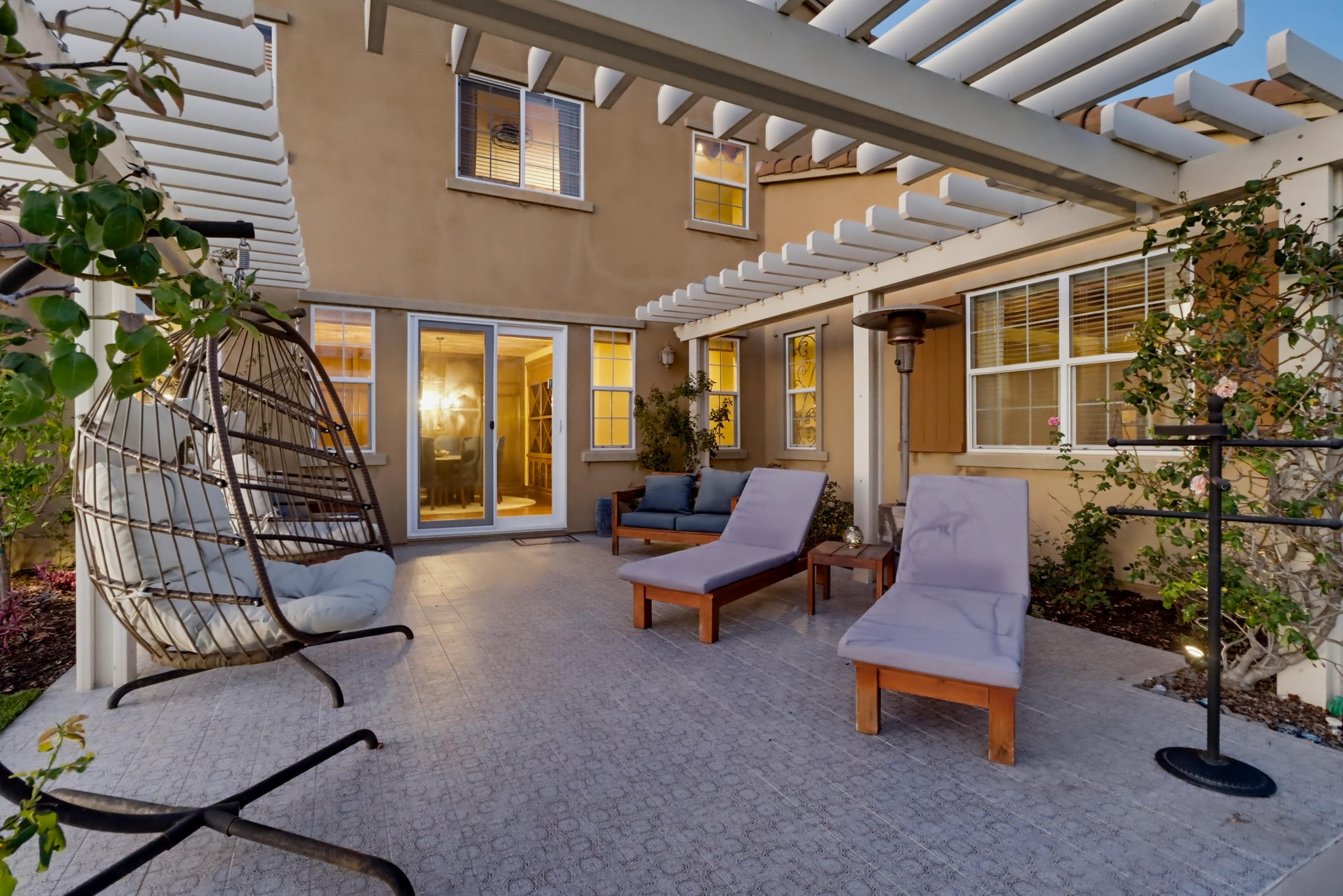 Virtual tour photo 7 of 135 for 7024 Mariposa St