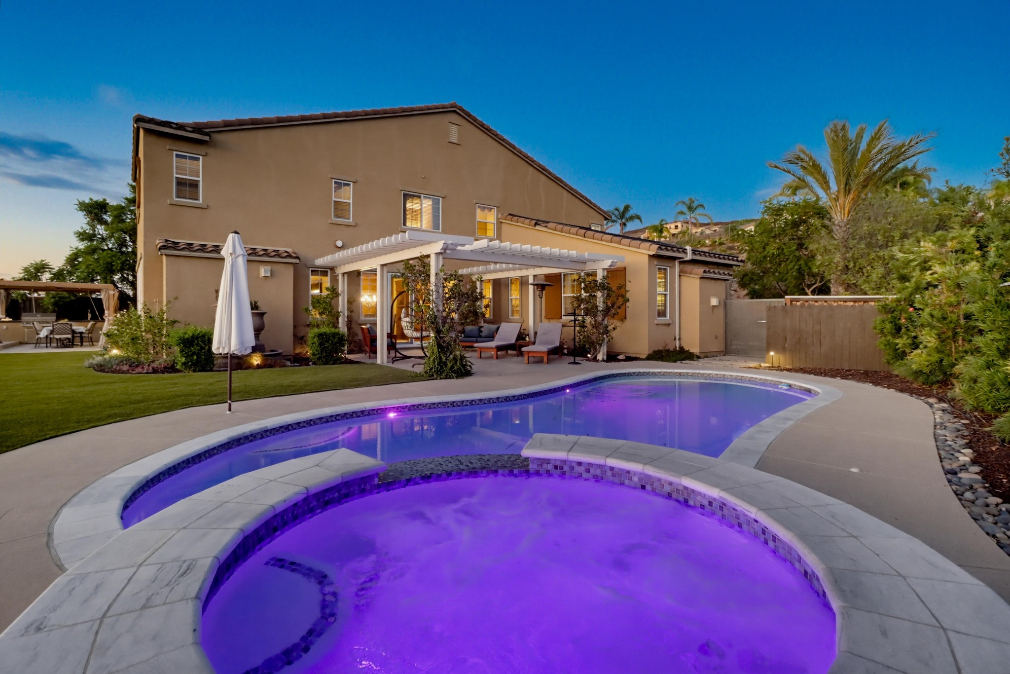 Virtual tour photo 8 of 135 for 7024 Mariposa St