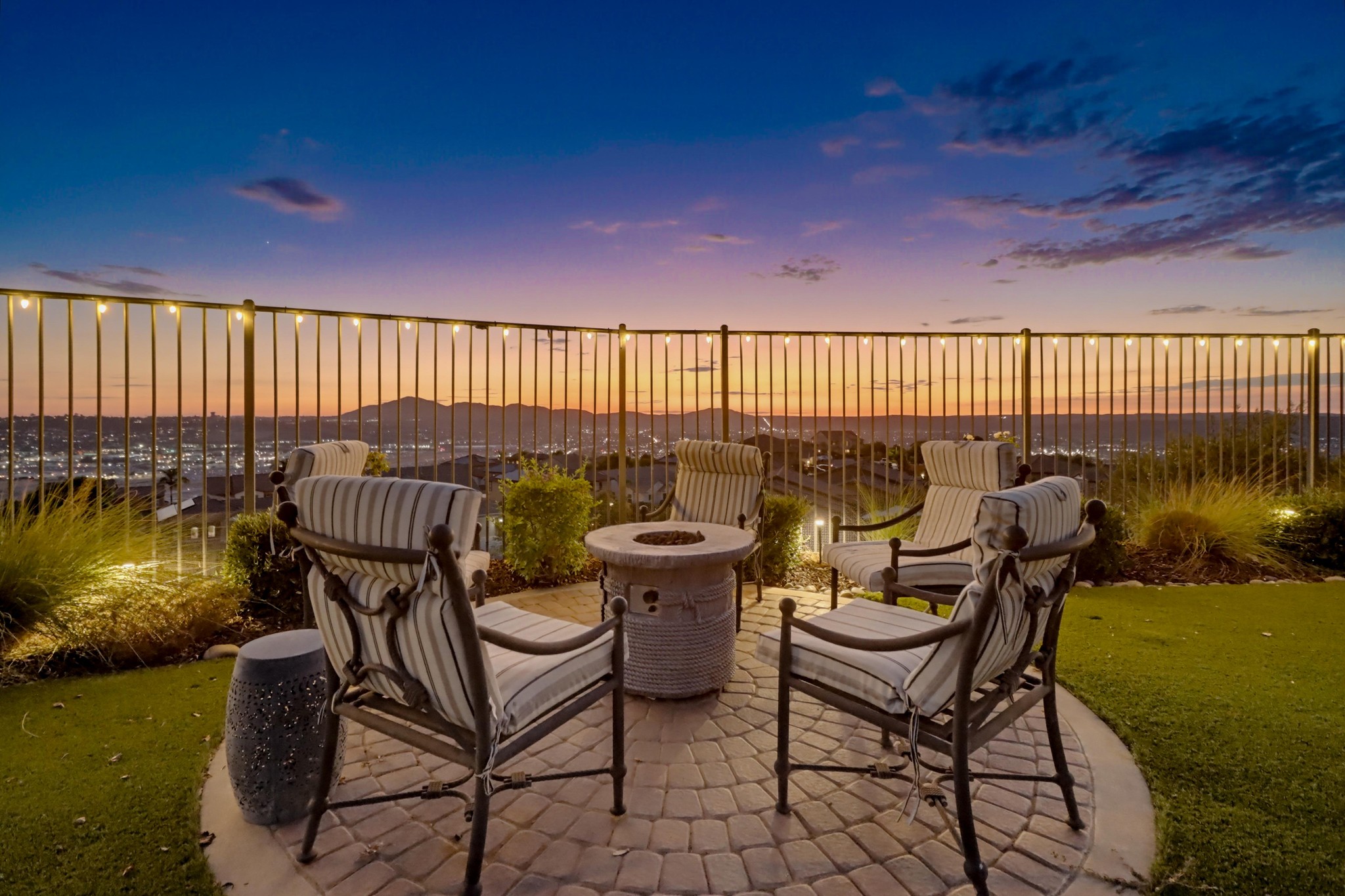 Virtual tour photo 24 of 135 for 7024 Mariposa St