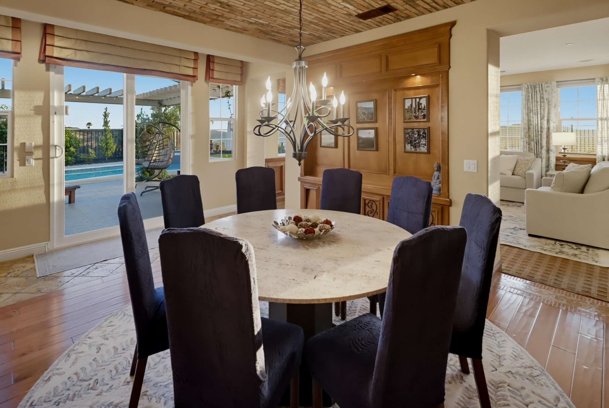 Virtual tour photo 33 of 135 for 7024 Mariposa St