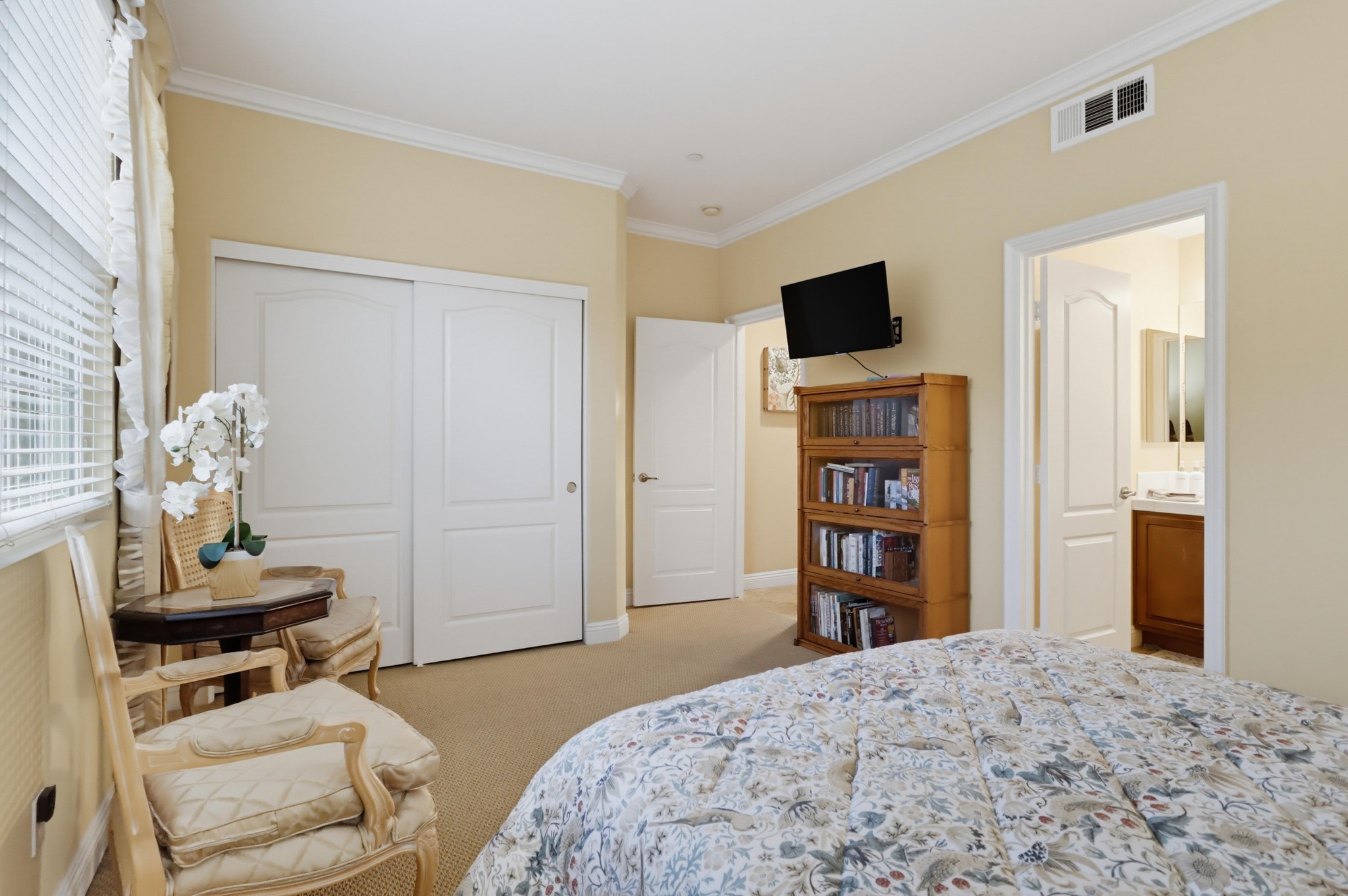 Virtual tour photo 52 of 135 for 7024 Mariposa St